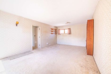 Photo of property in 51 Becroft Drive, Forrest Hill, Auckland, 0620