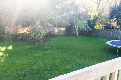 Photo of property in 10 Dobell Road, Stanmore Bay, Whangaparaoa, 0932