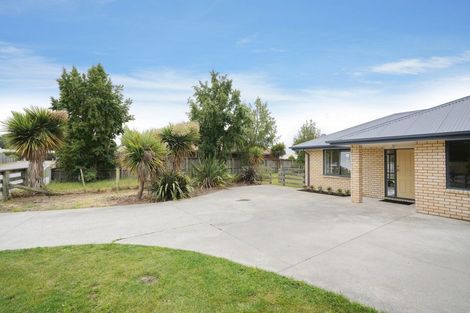 Photo of property in 32 Wellington Street, Ashley, Rangiora, 7477