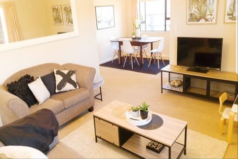 Photo of property in 8 Jasmine Avenue, Dinsdale, Hamilton, 3204