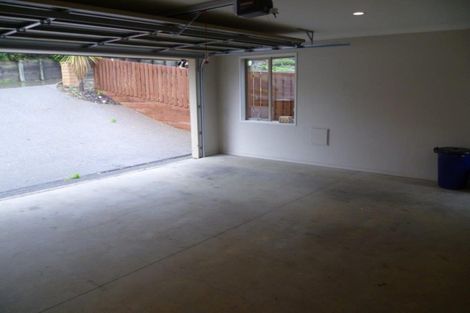 Photo of property in 112 Milton Terrace, Picton, 7220