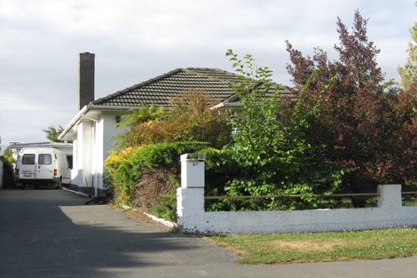Photo of property in 37 Acacia Avenue, Upper Riccarton, Christchurch, 8041