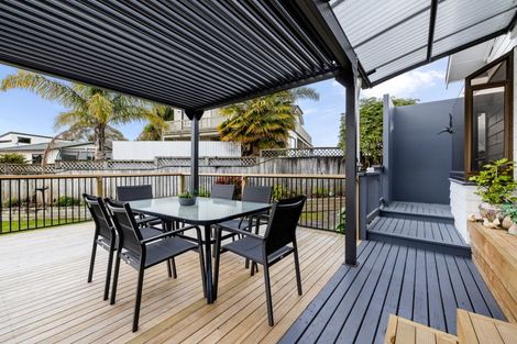 Photo of property in 43 Lansdowne Crescent, Glenview, Hamilton, 3206