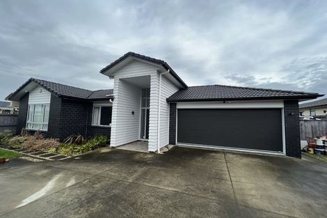 Photo of property in 587 Great South Road, Rosehill, Papakura, 2113