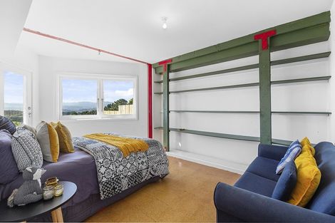 Photo of property in 5 Asquith Terrace, Brooklyn, Wellington, 6021