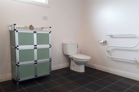 Photo of property in 2/33 Egremont Street, Belmont, Auckland, 0622