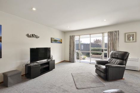 Photo of property in 2a Kingsbury Avenue, Rangiora, 7400