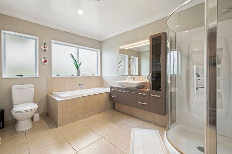 Photo of property in 14 Sherwood Drive, Glenbrook, Pukekohe, 2679