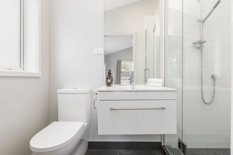 Photo of property in 35a Taurus Crescent, Beach Haven, Auckland, 0626