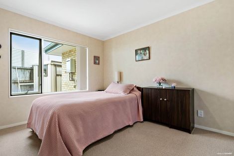 Photo of property in 40 Blackwood Drive, Wattle Downs, Auckland, 2103