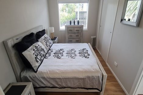 Photo of property in 39 Seagrass Place, Otaki Beach, Otaki, 5512