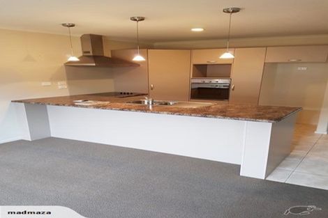 Photo of property in 5 Montrose Place, Pyes Pa, Tauranga, 3112