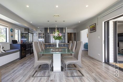 Photo of property in 22c Sunnyvale Road, Swanson, Auckland, 0614