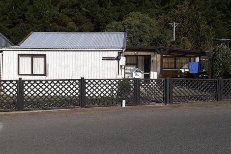 Photo of property in 86 Riverlea Estate Drive, Kainga, Christchurch, 8083