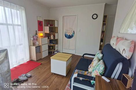 Photo of property in 43 Frank Nobilo Drive, Golflands, Auckland, 2013