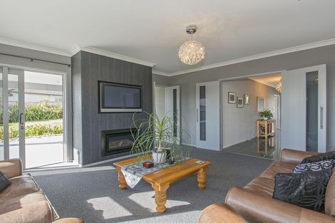 Photo of property in 91 Mortlake Heights, Pyes Pa, Tauranga, 3112