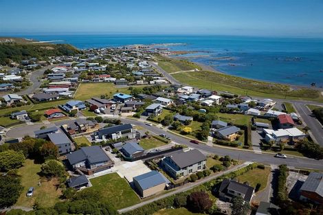 Photo of property in 48 Kotare Place, South Bay, Kaikoura, 7300