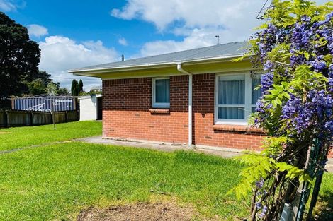 Photo of property in 9a Kirton Crescent, Manurewa, Auckland, 2102