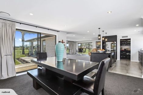 Photo of property in 8 Margot Lane, Matangi, Hamilton, 3283