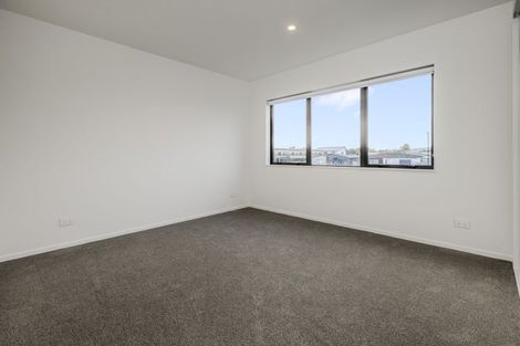 Photo of property in 64 Nganui Avenue, Takanini, Auckland, 2112