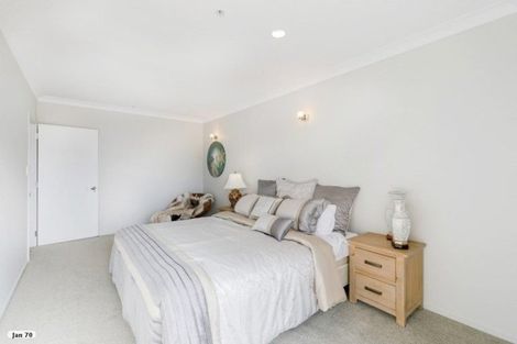 Photo of property in 164w Harbour Village Drive, Gulf Harbour, Whangaparaoa, 0930