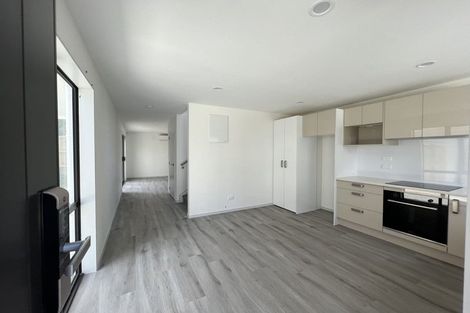 Photo of property in 12 Matukutureia Lane, Manurewa, Auckland, 2102