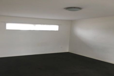 Photo of property in 94 Royal Road, Massey, Auckland, 0614