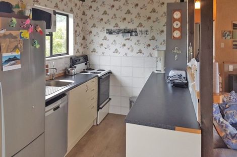 Photo of property in 104 Ocean Beach Road, Tairua, 3508