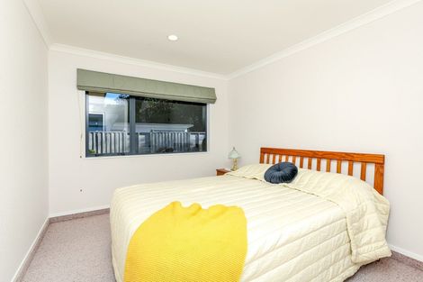 Photo of property in 8 Adam Lile Drive, Highlands Park, New Plymouth, 4312