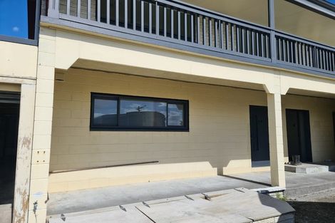 Photo of property in 6 Cutfield Street, Inglewood, 4330