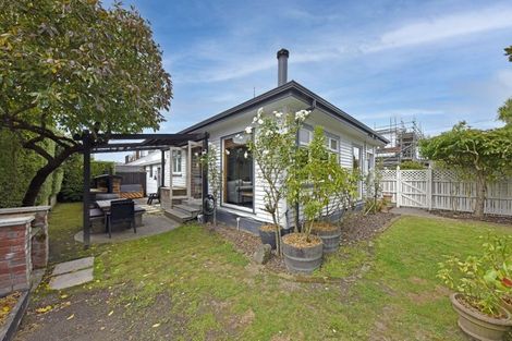 Photo of property in 1/42 Nortons Road, Avonhead, Christchurch, 8042