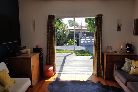 Photo of property in 86 Winters Road, Redwood, Christchurch, 8051