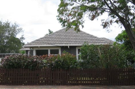 Photo of property in 44 Eastdale Road, Avondale, Auckland, 1026