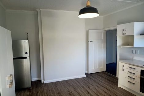 Photo of property in 28-28a Plunket Avenue, Petone, Lower Hutt, 5012