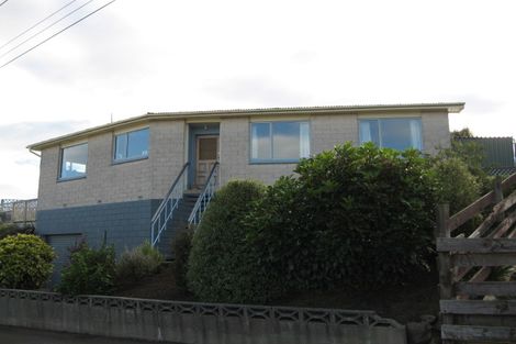 Photo of property in 14 Calypso Place, Rothesay Bay, Auckland, 0630
