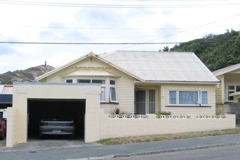 Photo of property in 38 Brighton Street, Island Bay, Wellington, 6023