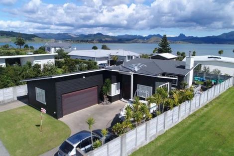 Photo of property in 128 Harbour Drive, Matarangi, Whitianga, 3592