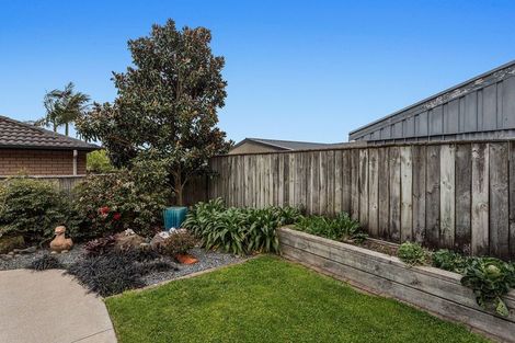 Photo of property in 14 Omega Place, Coastlands, Whakatane, 3120