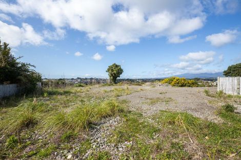 Photo of property in 5b Mission Street, Moturoa, New Plymouth, 4310