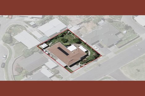 Photo of property in 34 Townshend Crescent, Greenmeadows, Napier, 4112