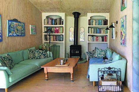 Photo of property in 76 Top Town Place, Coromandel, 3506