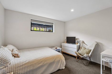 Photo of property in 2 Clover Lane, Lake Hayes, Queenstown, 9304