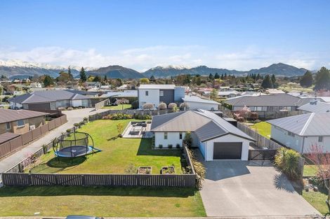 Photo of property in 40 West Meadows Drive, Wanaka, 9305