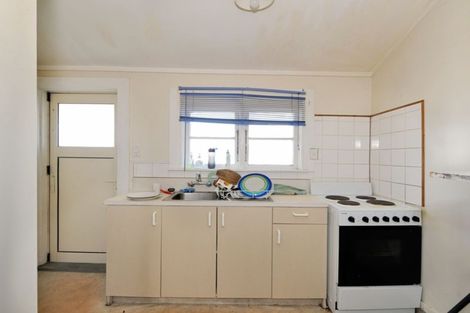 Photo of property in 1 Largo Avenue, South Dunedin, Dunedin, 9012