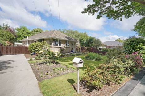 Photo of property in 37 Guildford Street, Burnside, Christchurch, 8053