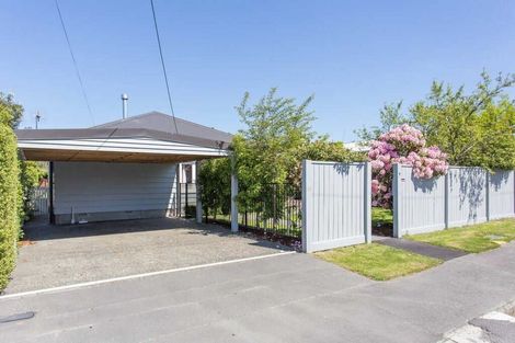 Photo of property in 9 Verran Place, Fendalton, Christchurch, 8052