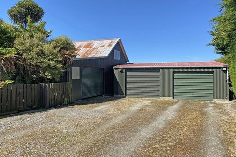 Photo of property in 13 Calder Street, Owaka, 9535