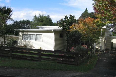 Photo of property in 21 Sylvan Valley Avenue, Titirangi, Auckland, 0604