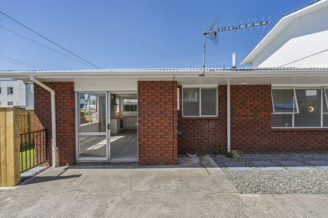 Photo of property in 29 Hine Street, New Plymouth, 4310