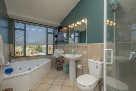 Photo of property in 30 Plantation Road, Wanaka, 9305